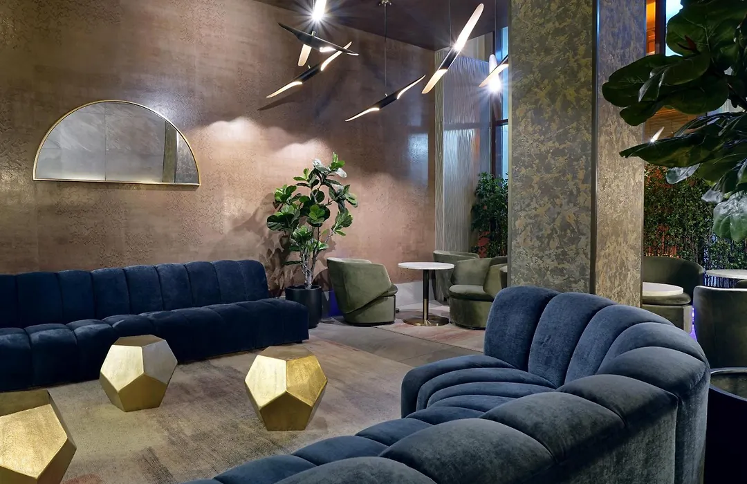 One Dutch Hotel-1