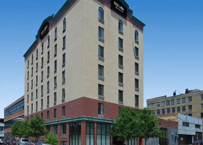 Red Lion Inn & Suites Long Island City